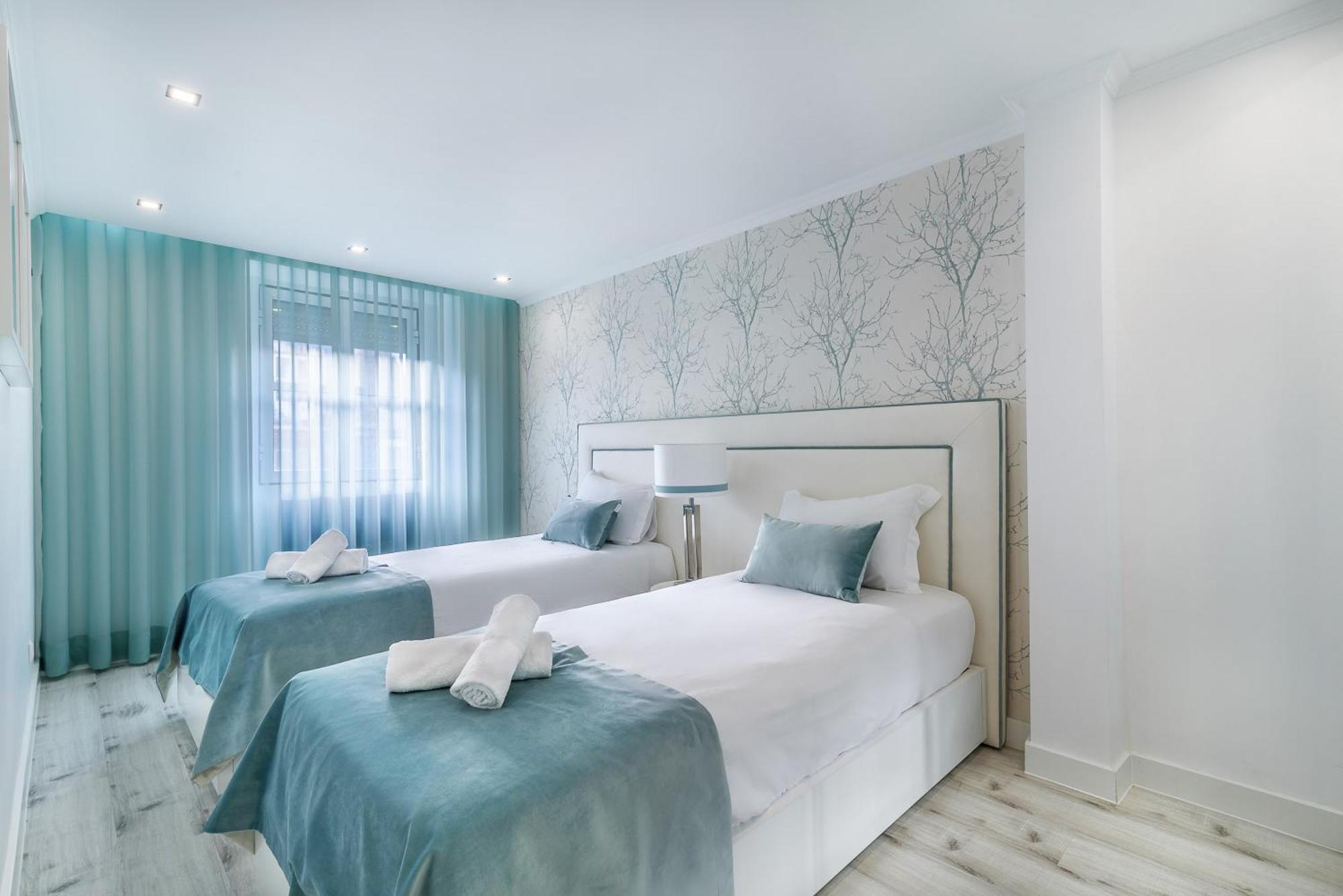 Whome City Chic Escape: Your Stylish Haven In Downtown Lisboa Kültér fotó