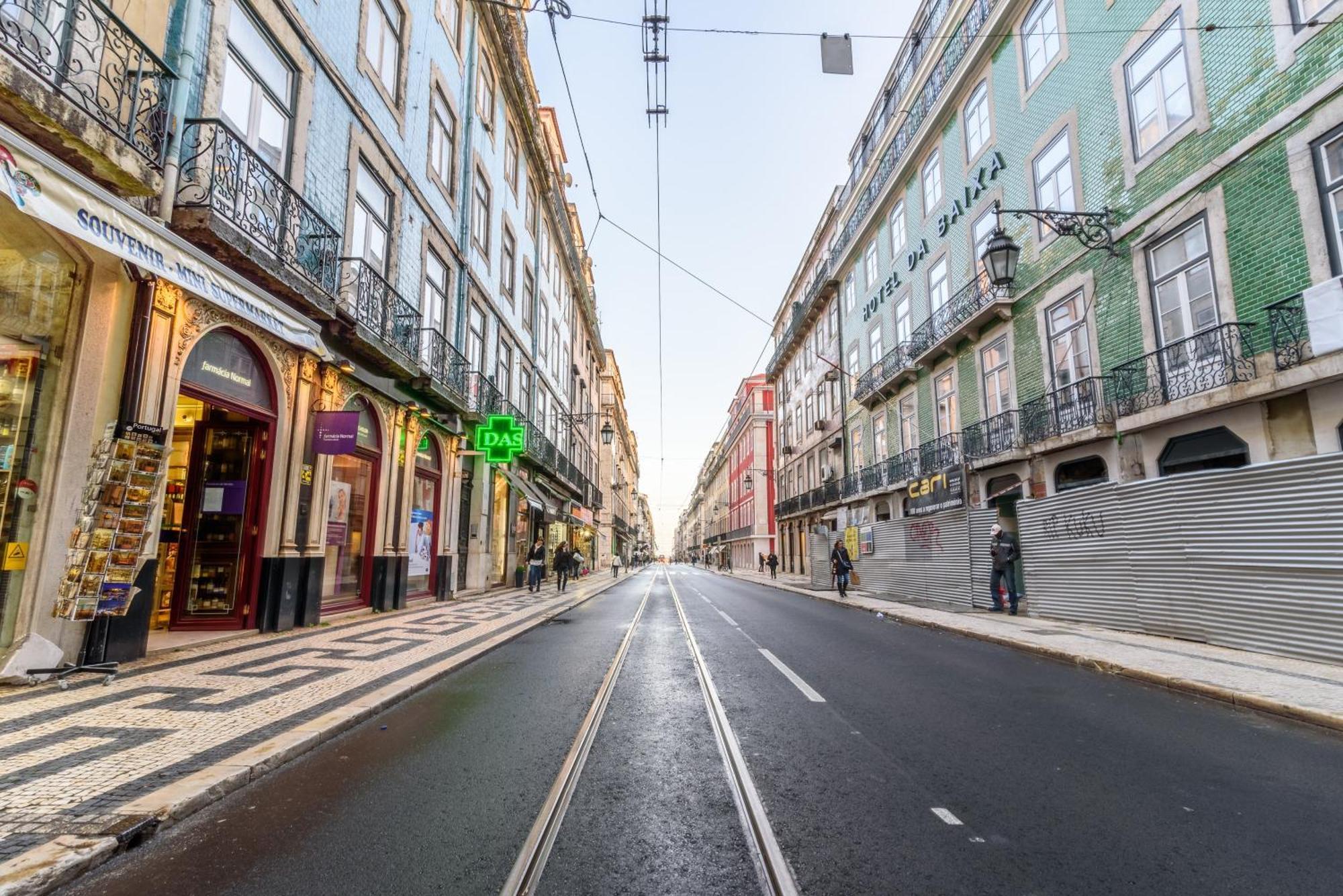 Whome City Chic Escape: Your Stylish Haven In Downtown Lisboa Kültér fotó
